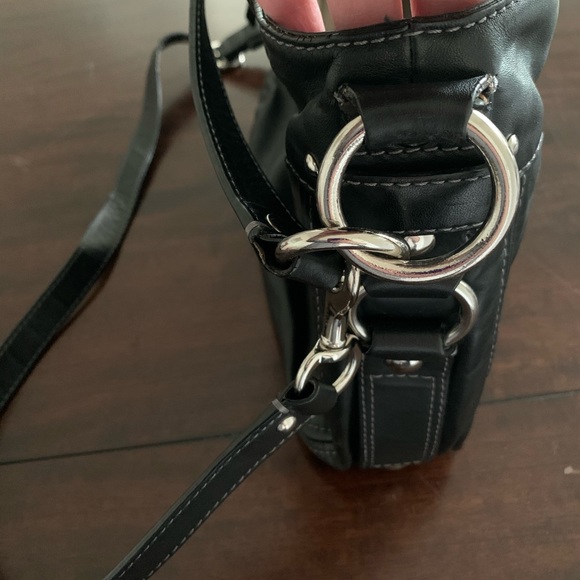 Gorgeous Coach shoulder/crossbody. Brown scarf not included. - Picture 2 of 11